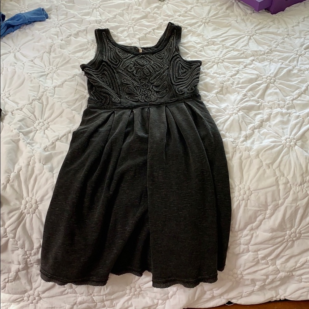 Black dress w details